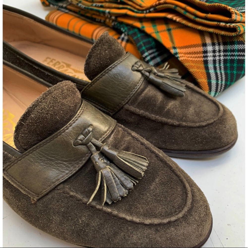 SOLD✔️Vintage Salvatore Ferragamo suede Loafers